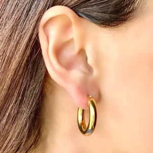 Why Gold Hoop Earrings Are Always in Style