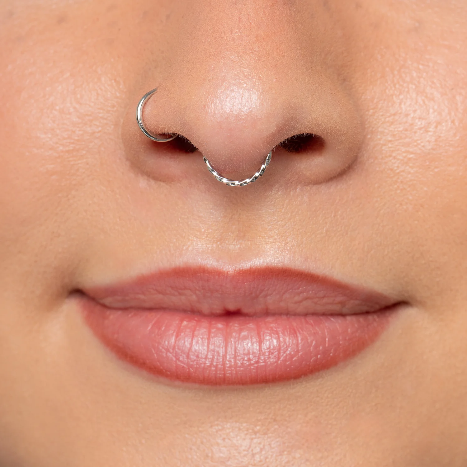 The Bold Beauty of Jewelry Septum Piercing