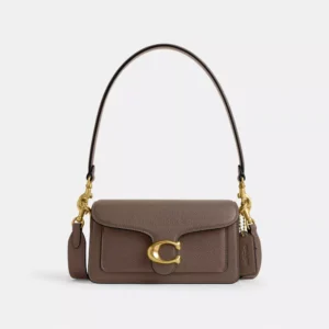 Why Choose a Coach Shoulder Bag?