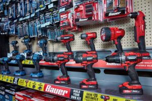 The Pros and Cons of Harbor Freight