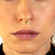 Best Materials for Septum Piercing Jewelry