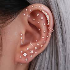 The Ultimate Guide to Helix Piercing Jewelry