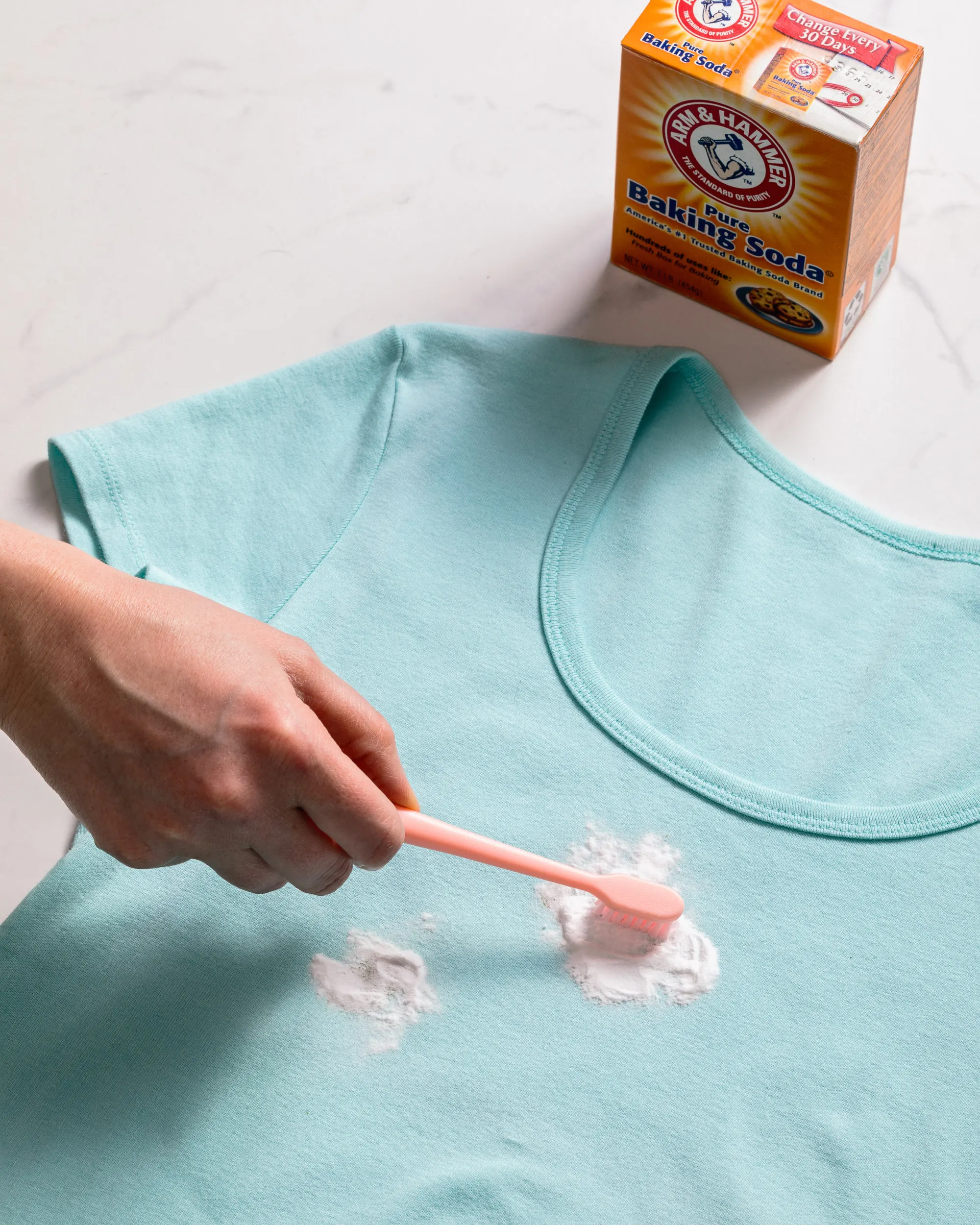 How to Remove Grease Stains from Clothes: Simple, Proven Tips